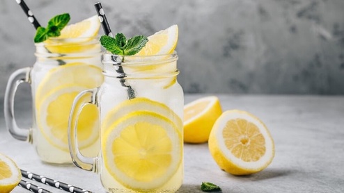 اخطار: آب لیمو را در دهان خود نگه ندارید